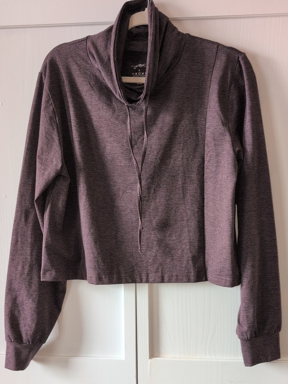 Gottex Heather Plum Funnel-Neck Long Sleeve Crop Athletic Top Size Small